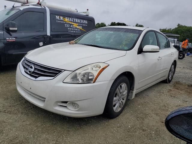 2010 Nissan Altima Base