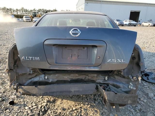 2004 Nissan Altima Base