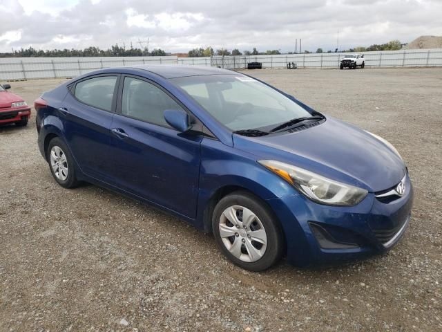 2016 Hyundai Elantra SE