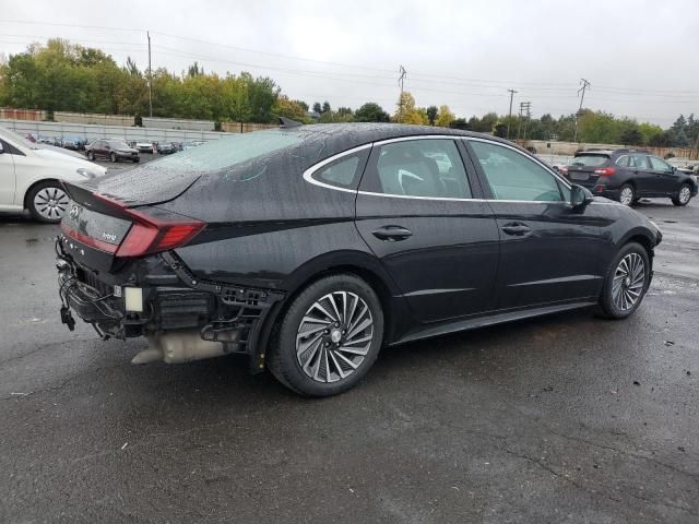 2022 Hyundai Sonata Hybrid