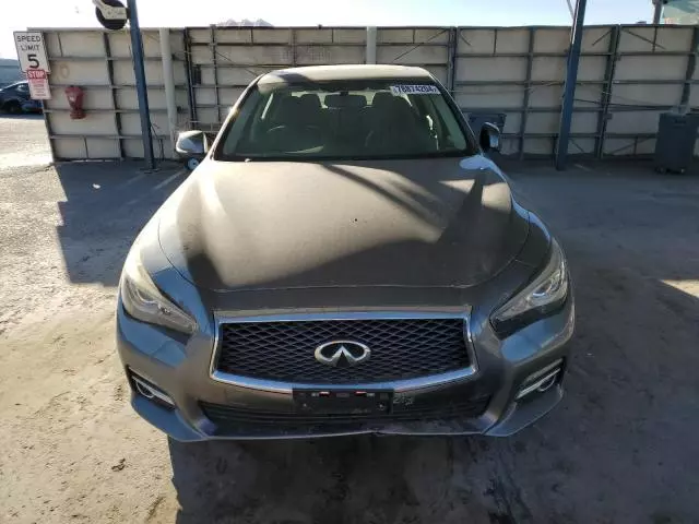 2017 Infiniti Q50 Premium