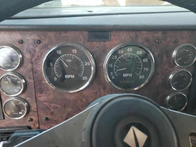 2000 International 5600 5600I