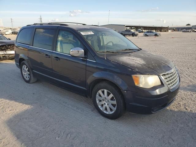 2008 Chrysler Town & Country Touring