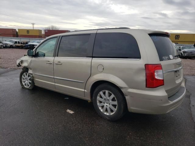 2013 Chrysler Town & Country Touring