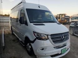 Mercedes-Benz Vehiculos salvage en venta: 2019 Mercedes-Benz Sprinter 3500/4500