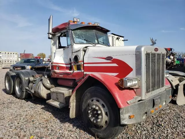 2000 Peterbilt 379