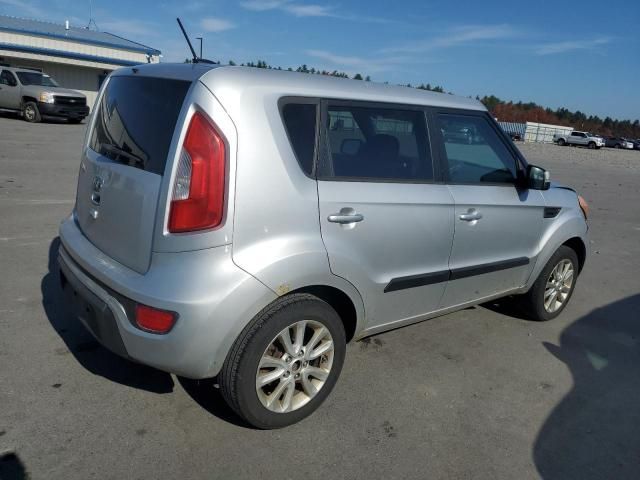 2013 KIA Soul +