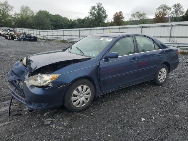 2005 Toyota Camry LE