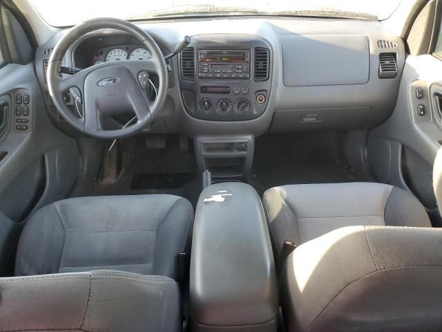 2003 Ford Escape XLS