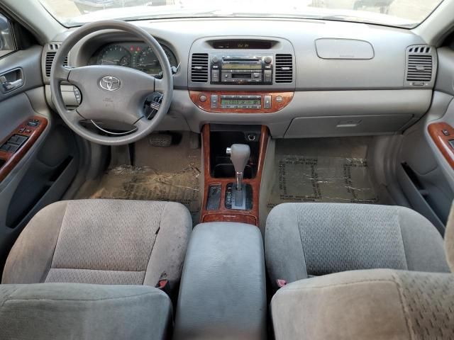 2002 Toyota Camry LE