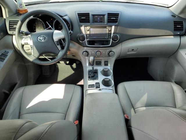 2013 Toyota Highlander Base