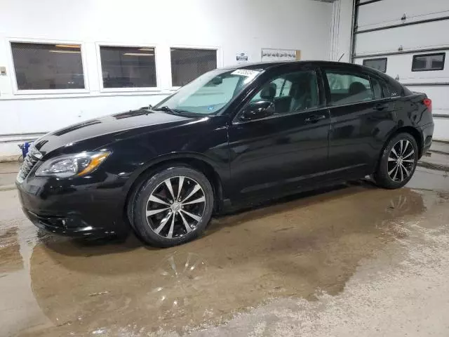 2014 Chrysler 200 Limited