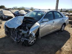 Carros salvage sin ofertas aún a la venta en subasta: 2003 Toyota Camry LE