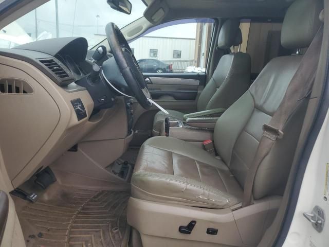 2012 Volkswagen Routan SEL