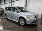 2014 Chrysler Town & Country Touring L