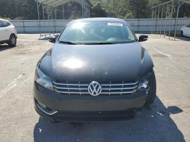 2013 Volkswagen Passat SE