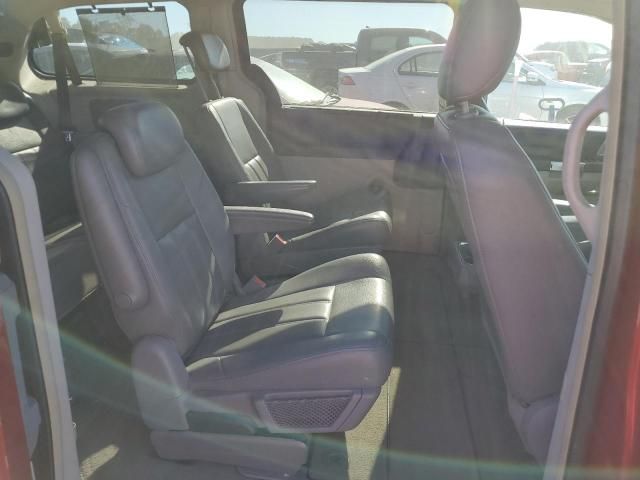 2008 Chrysler Town & Country Touring