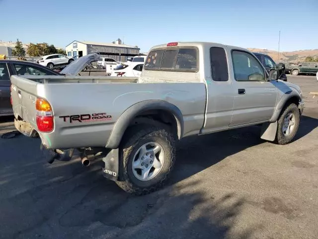 2004 Toyota Tacoma Xtracab