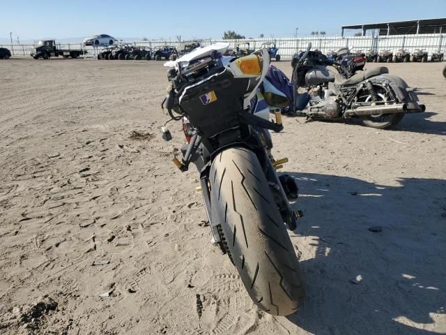 2013 Suzuki GSX-R1000