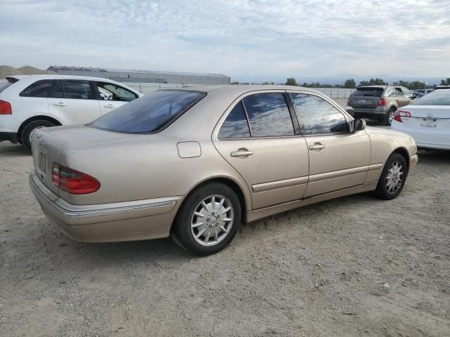 2000 Mercedes-Benz E 320