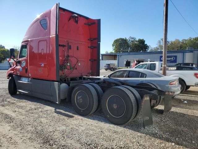 2018 Freightliner Cascadia 125