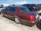 2004 Lincoln Town Car Ultimate