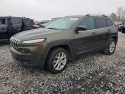 Salvage cars for sale at Wayland, MI auction: 2015 Jeep Cherokee Latitude