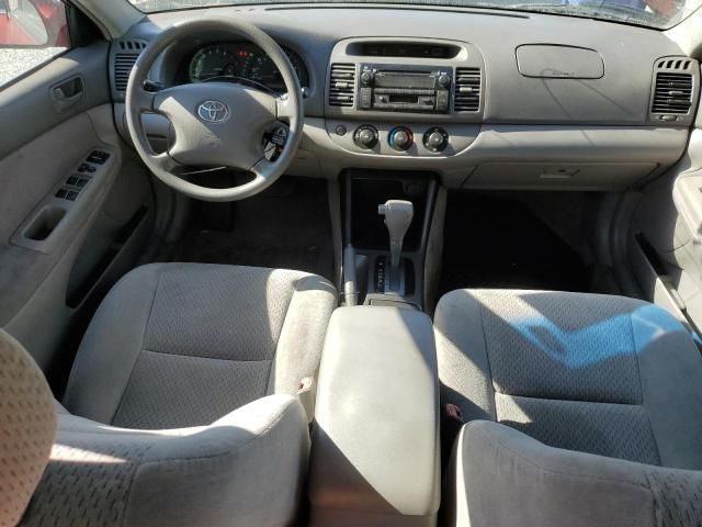 2004 Toyota Camry LE