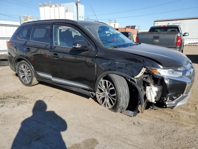 2016 Mitsubishi Outlander SE