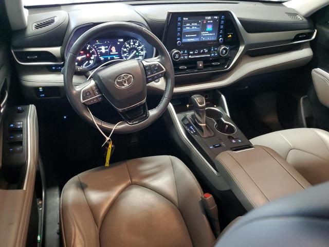 2021 Toyota Highlander XLE