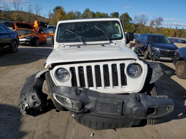 2021 Jeep Gladiator Overland