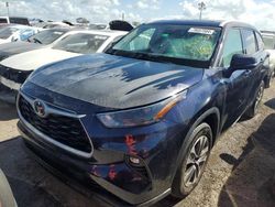 Salvage cars for sale at Riverview, FL auction: 2022 Toyota Highlander XLE