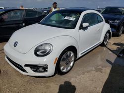 Carros salvage para piezas a la venta en subasta: 2019 Volkswagen Beetle SE