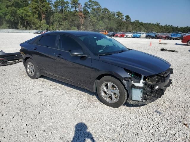 2021 Hyundai Elantra SE