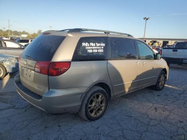 2005 Toyota Sienna LE