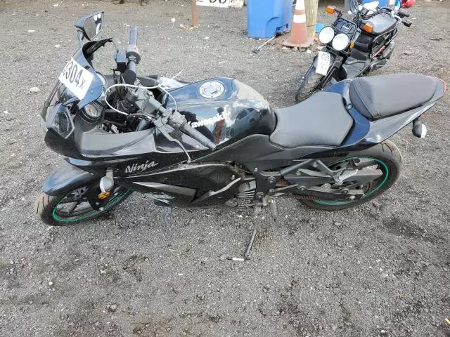 2009 Kawasaki EX250 J