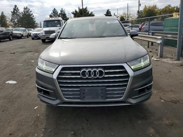 2017 Audi Q7 Prestige