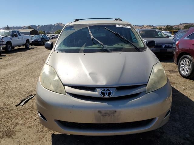 2006 Toyota Sienna CE