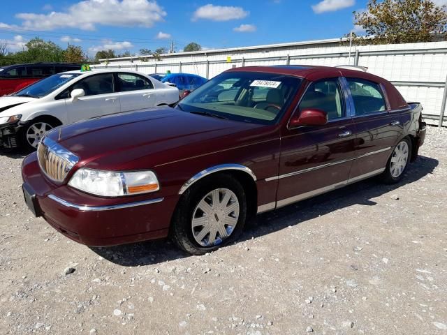 2003 Lincoln Town Car Cartier