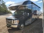 2017 Ford Econoline E450 Super Duty Cutaway Van