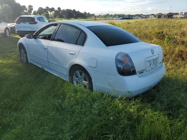 2004 Nissan Altima Base