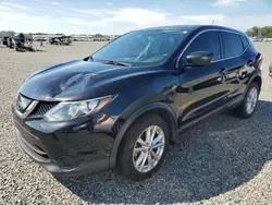 Carros salvage para piezas a la venta en subasta: 2018 Nissan Rogue Sport S