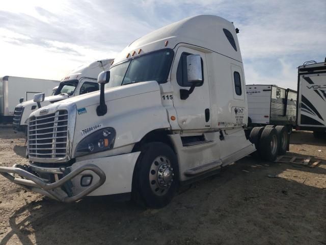 2017 Freightliner Cascadia 125