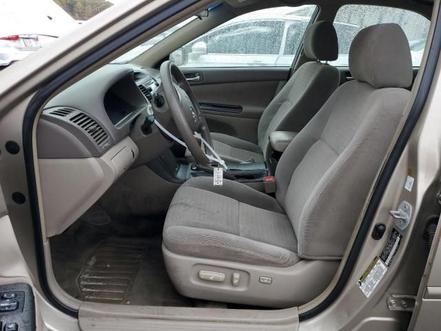 2005 Toyota Camry LE