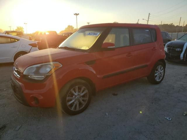 2013 KIA Soul +