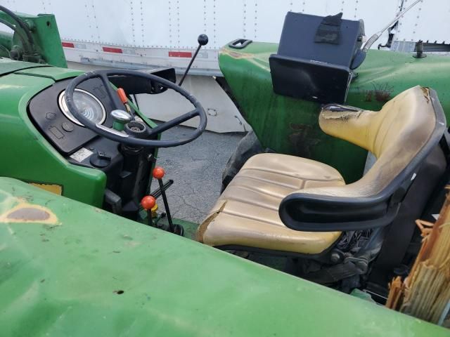 1985 John Deere Tractor