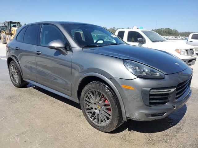 2016 Porsche Cayenne GTS