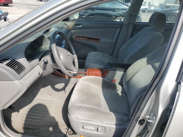 2004 Toyota Camry LE