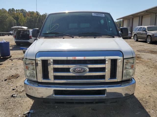 2012 Ford Econoline E350 Super Duty Wagon