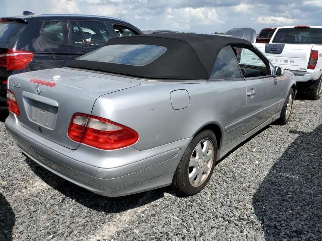 2000 Mercedes-Benz CLK 320